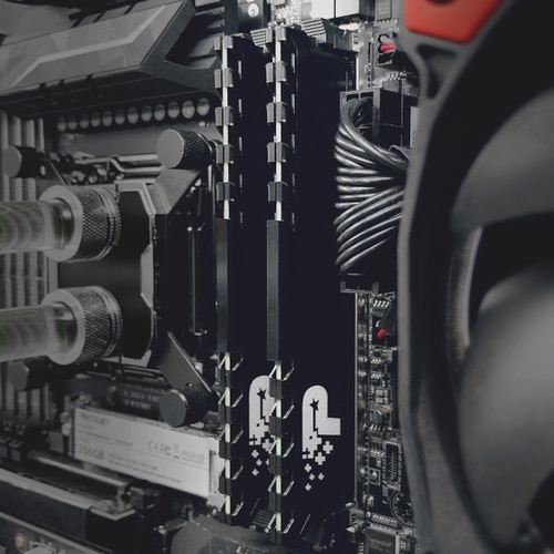 PATRIOT SL SG PREMIUM 8GB RAM DDR4 DIMM 3200MHZ WITH HEATSINK